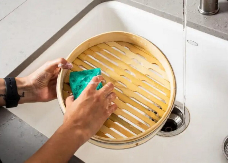 How To Clean A Wicker Steamer Basket How To Clean A Wicker Steamer Basket