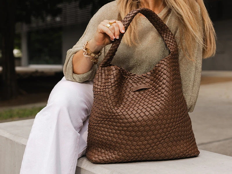 Wear Basket Weave Bag in Fall_3 Wear Basket Weave Bag in Fall_3