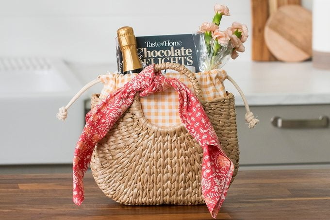 What Are Some Expert Tips For Making Handmade Baskets?
