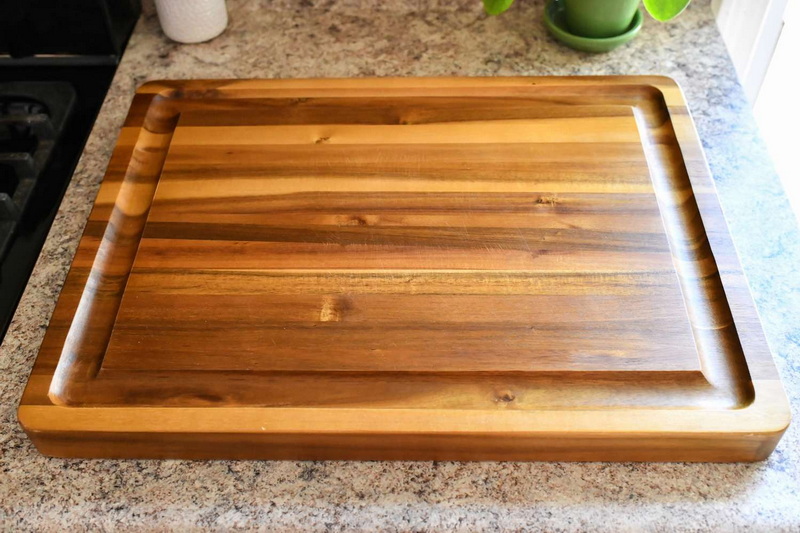 What Makes The Lipper Solid Bamboo Tray A Must-Have for Every Kitchen?