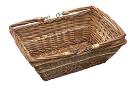Attach Handle on Wicker Basket.jpg