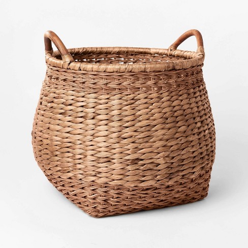 large woven basket with handle_4