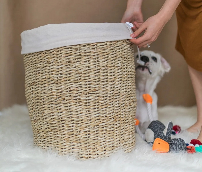 How To Line A Round Wicker Basket with Fabric?