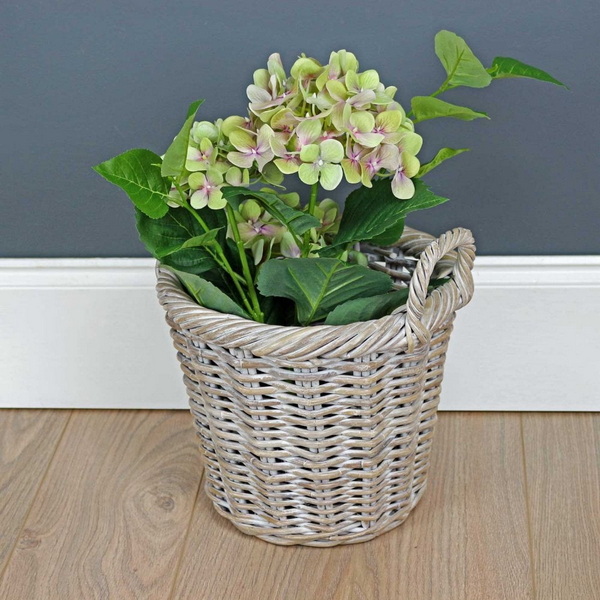 How To White Washing A Wicker Plant Basket