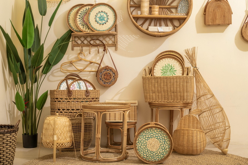 Natural Wicker Egg Basket