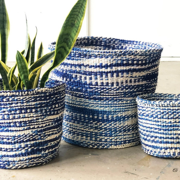 blue woven basket_5