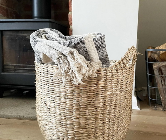 How To Clean And Maintain Your Seagrass Basket with Handles?