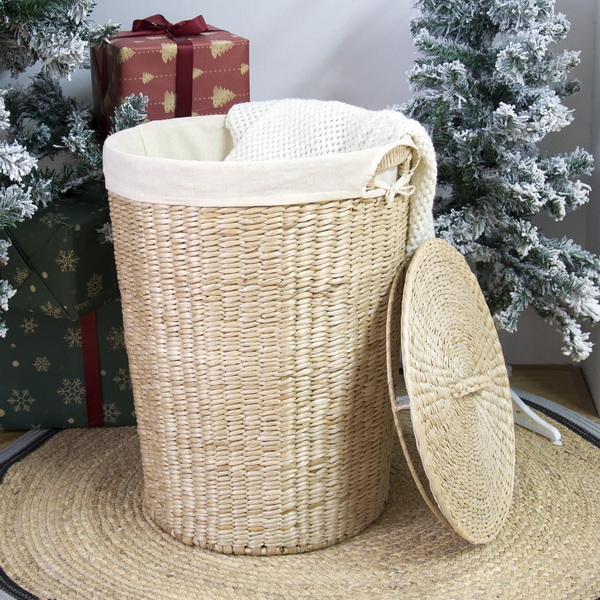 large woven basket with lid_1
