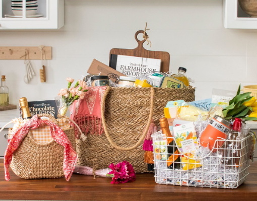 What Makes Handmade Decorative Fruit Baskets A Unique Gift Idea for Special Occasions?