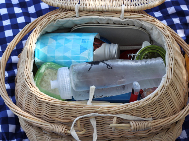 How Do You Pack A Handmade Wicker Picnic Basket for A Perfect Day Out ...