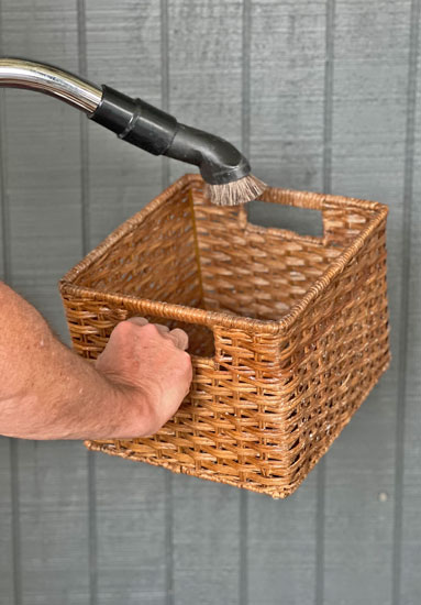 How To Clean A Wicker Basket-_1