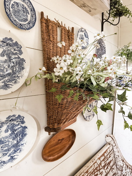 rattan wall basket_1