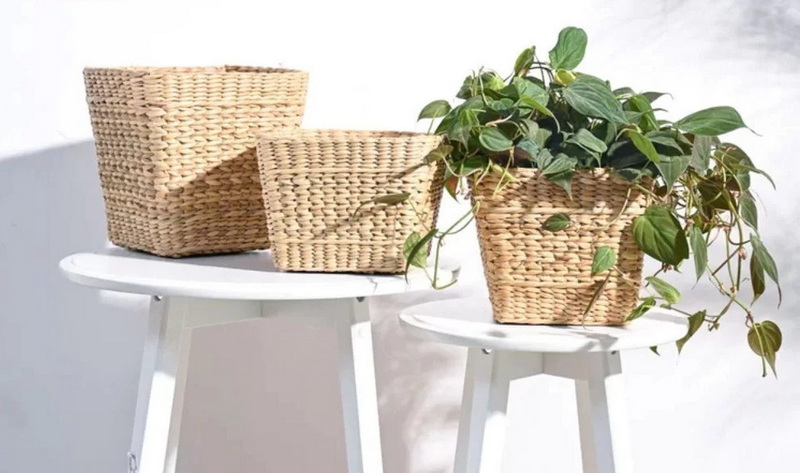 21b69ce8d6390ec61488c21eee92c6b4_How-to-use-wicker-baskets-as-planters-1