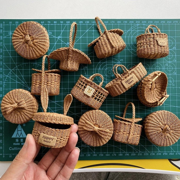 How To Make Miniature Wicker Baskets?