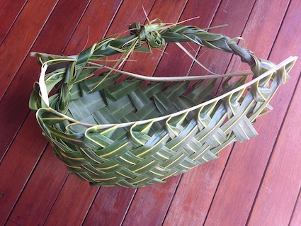 How To Weave Palm Fronds into A Basket?