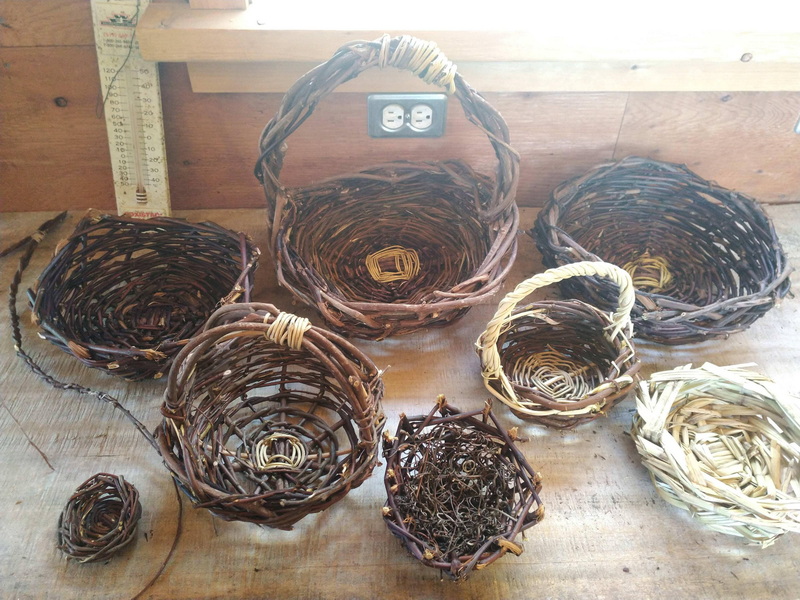 Weave A Basket with Vines_2