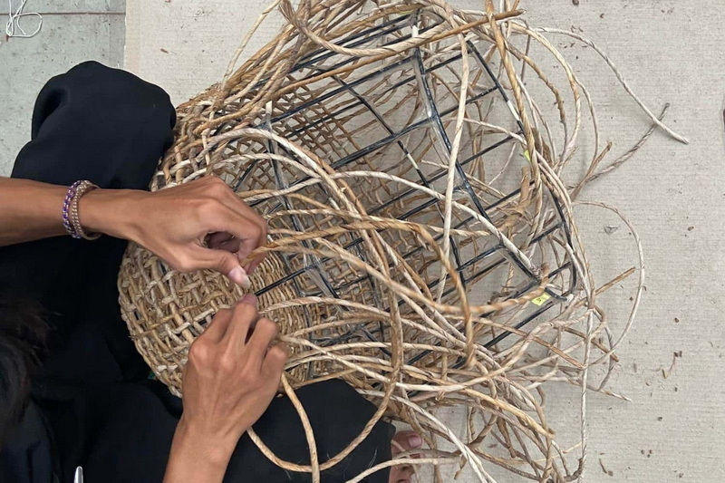 how to basket weave material_1