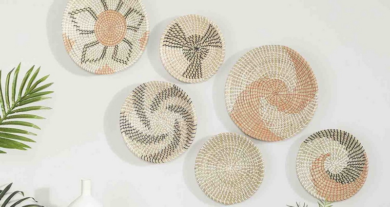 Hang Wicker Baskets on Wall for Storage_2