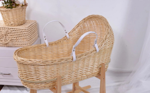 What Are The Key Features of A Moses Basket Handmade That Make It Stand Out?