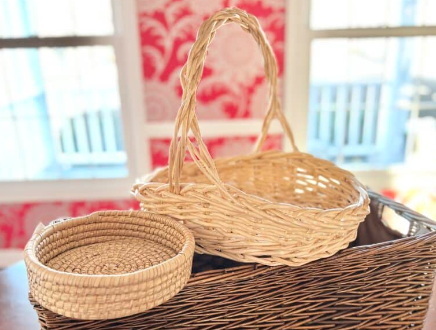 How To Paint Old Wicker Baskets?