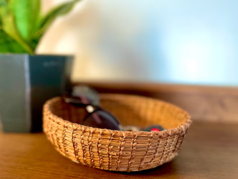 What's Special About Handmade Pinestraw Baskets for Organizing And Decorating?