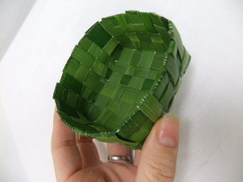 Weave A Basket with Palm Fronds_1.jpg