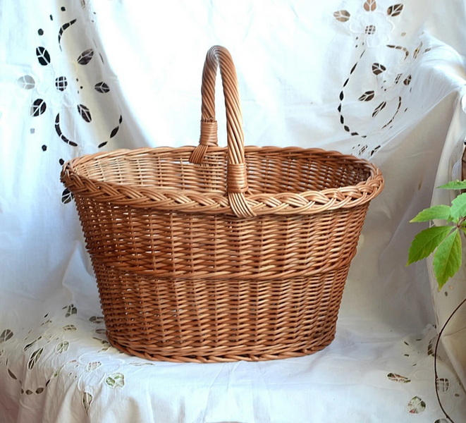 large woven basket with handle_3
