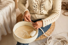 Weave A Basket with Yarn Easy_3.jpg
